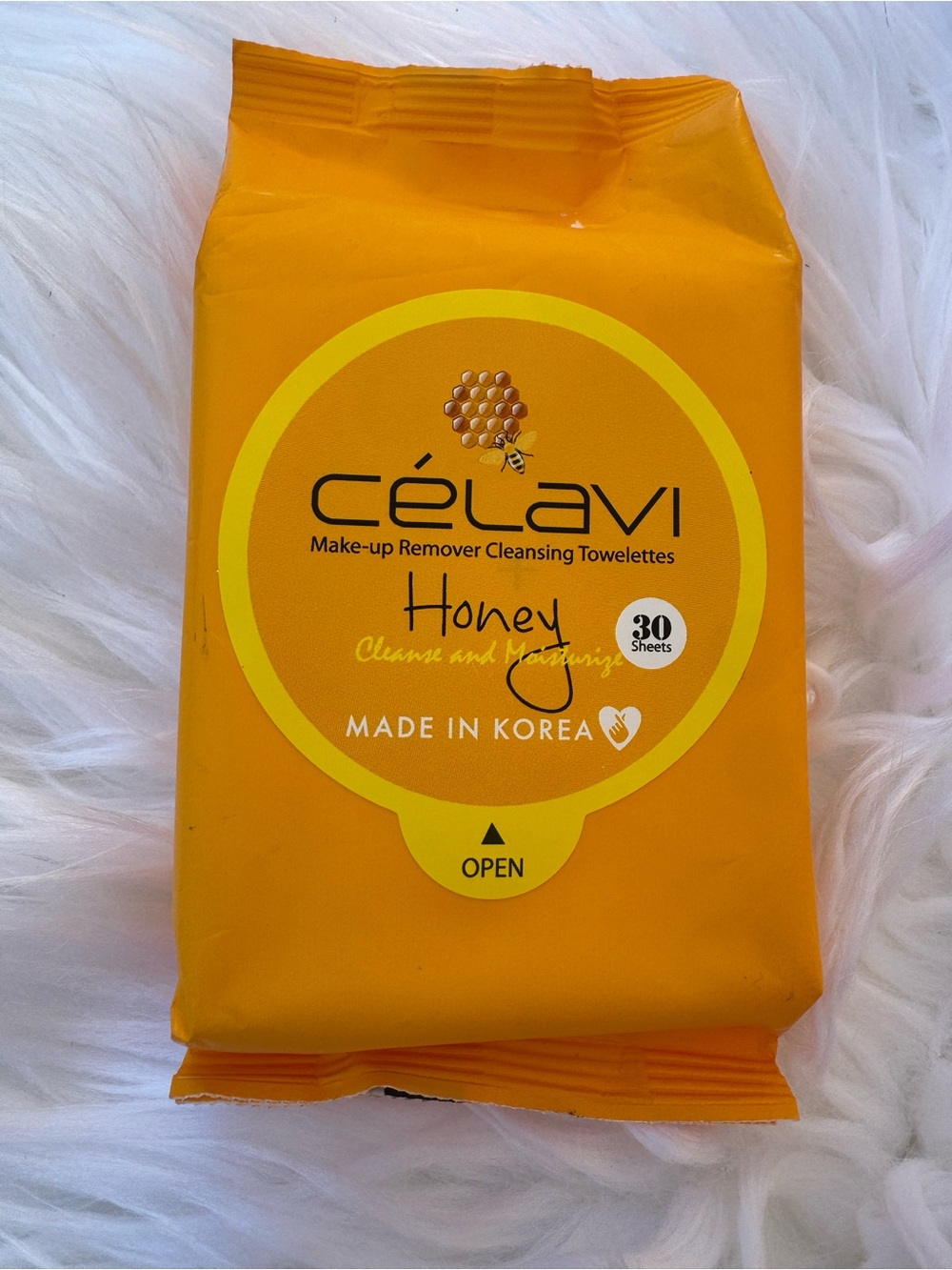 Honey Make-up Remover Cleansing Towelettes - Yellow